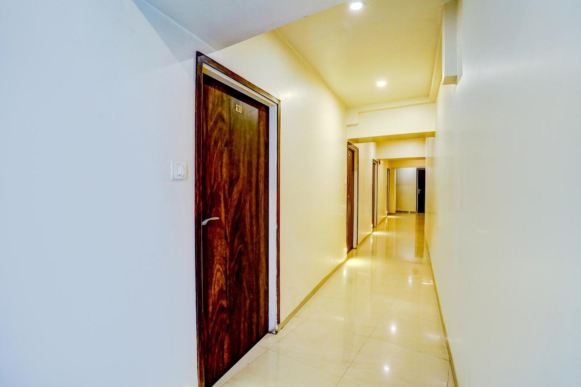 Hotel Naivedhya By Kwality Inn Thane Zewnętrze zdjęcie