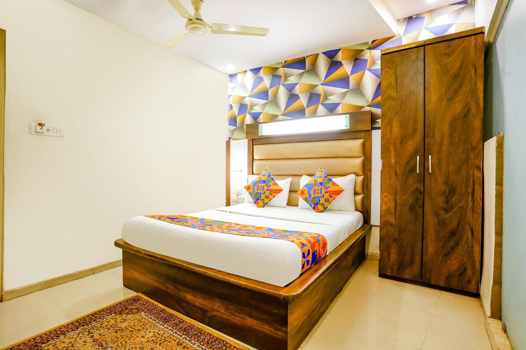 Hotel Naivedhya By Kwality Inn Thane Zewnętrze zdjęcie