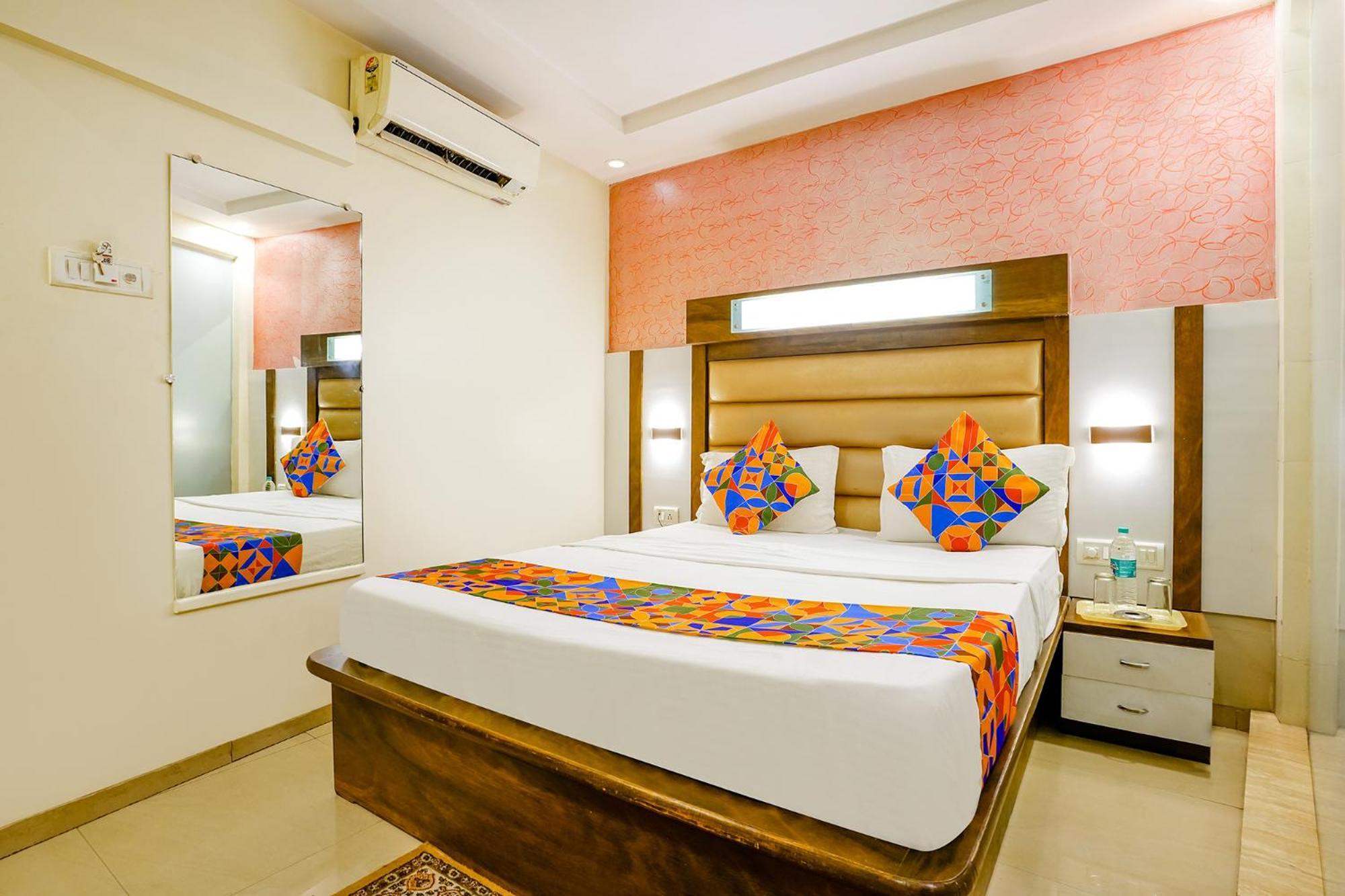 Hotel Naivedhya By Kwality Inn Thane Zewnętrze zdjęcie