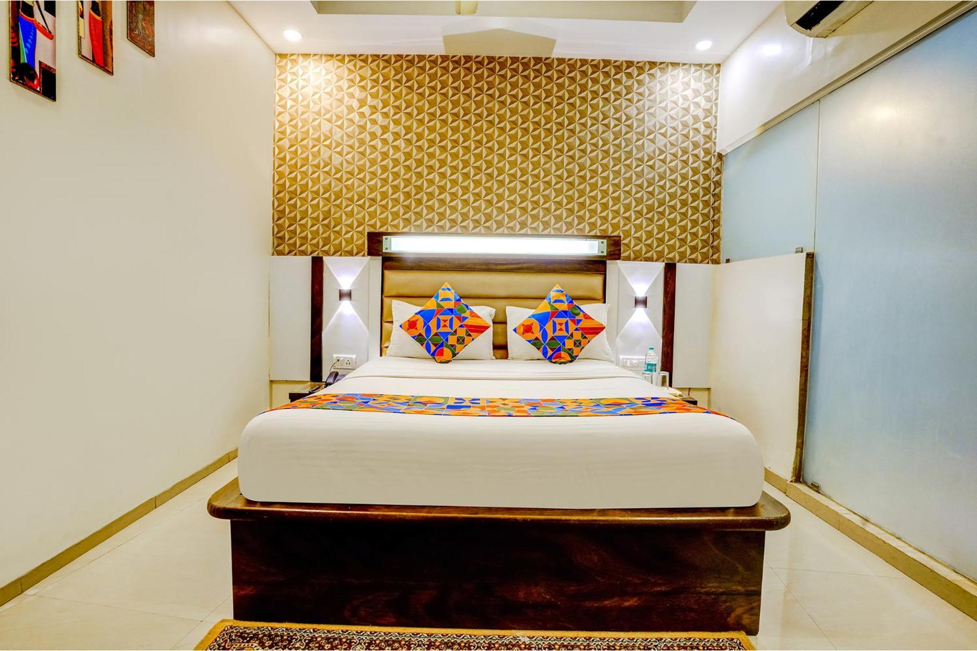 Hotel Naivedhya By Kwality Inn Thane Zewnętrze zdjęcie